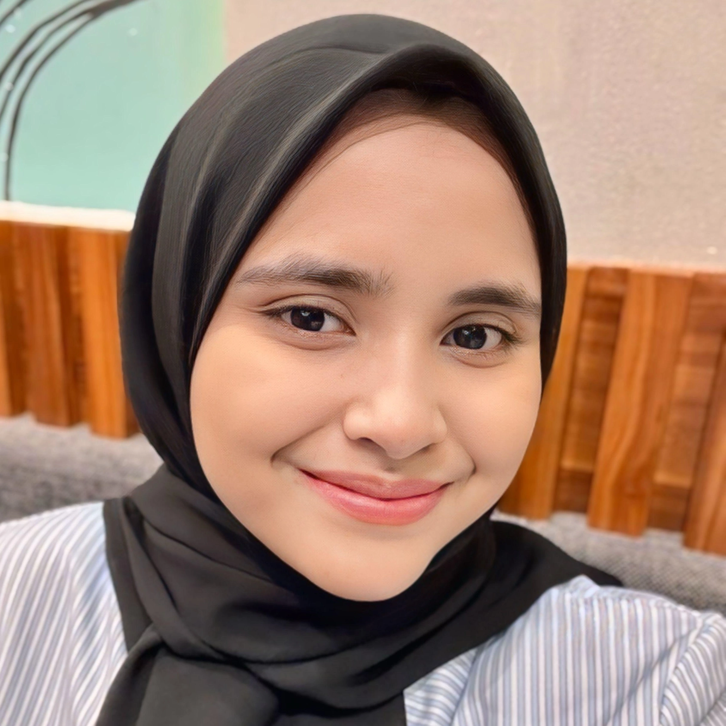 Putri Ananda